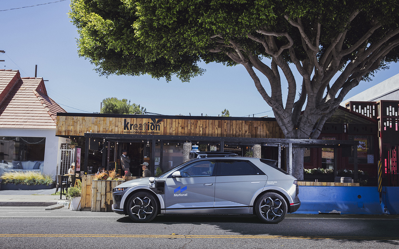 현대차 로보택시 개발서 1조 5천억 손실? ... 파트너는 이미 발 빼 < 월드 뉴스 < 뉴스 < 기사본문 - 오토뷰