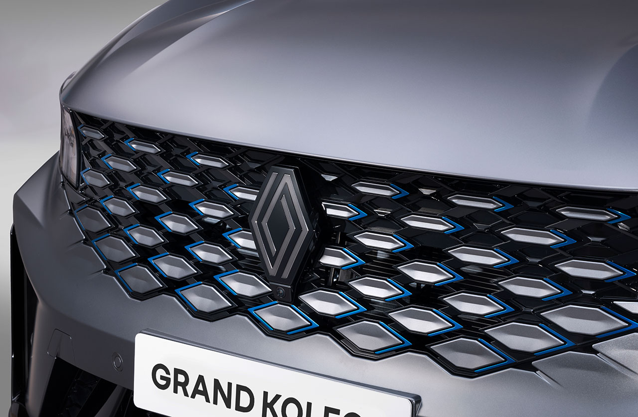 뉴 르노 그랑 콜레오스 에스프리 알핀