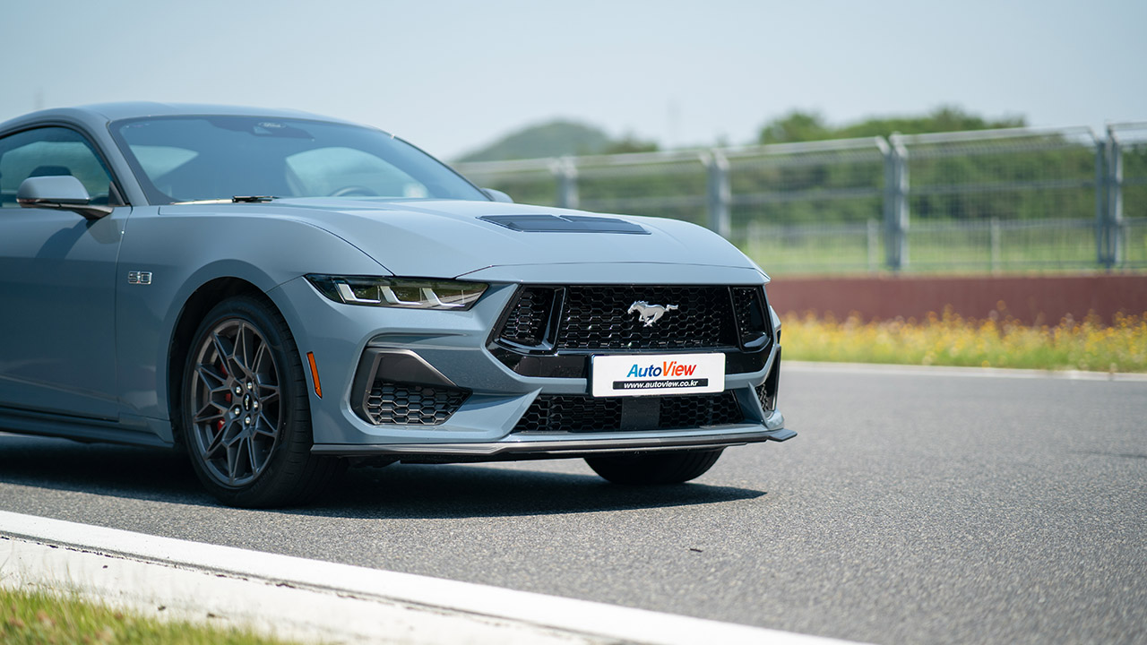 포드 머스탱 5.0 GT 엔진 성능, 연비, 사양 요약