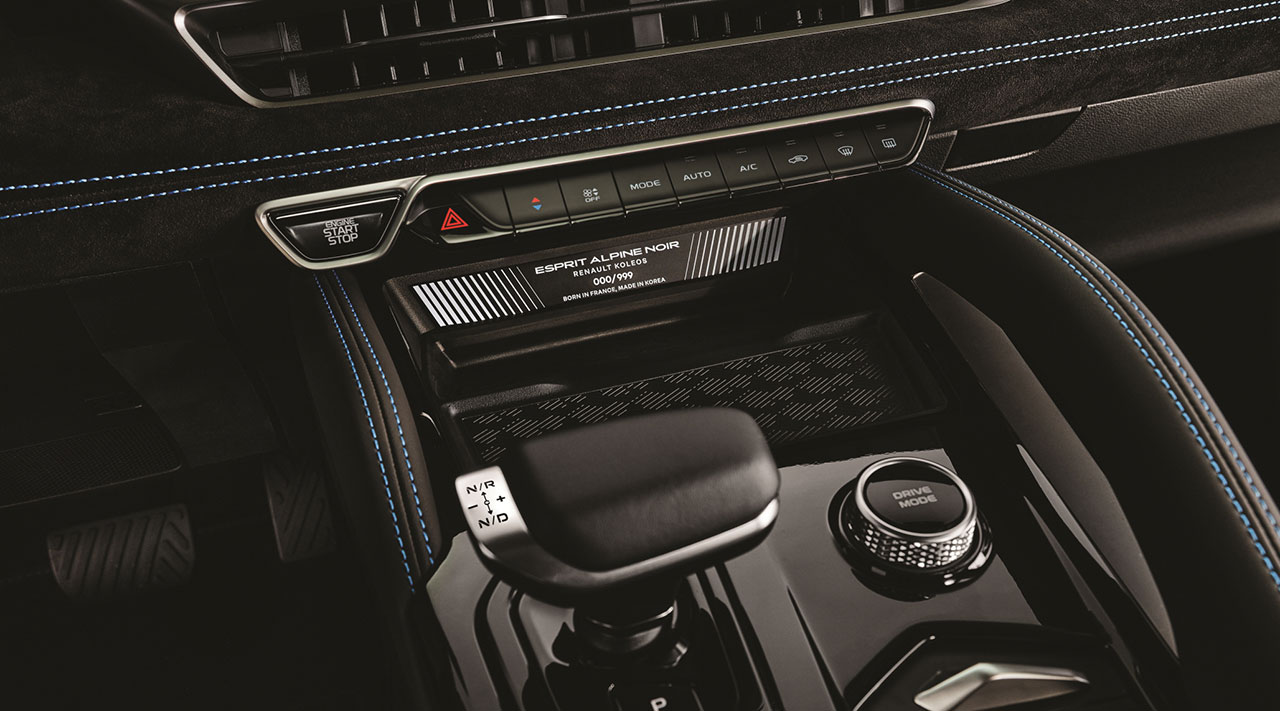 르노 그랑 콜레오스 에스프리 알핀 누아르(esprit Alpine noir)