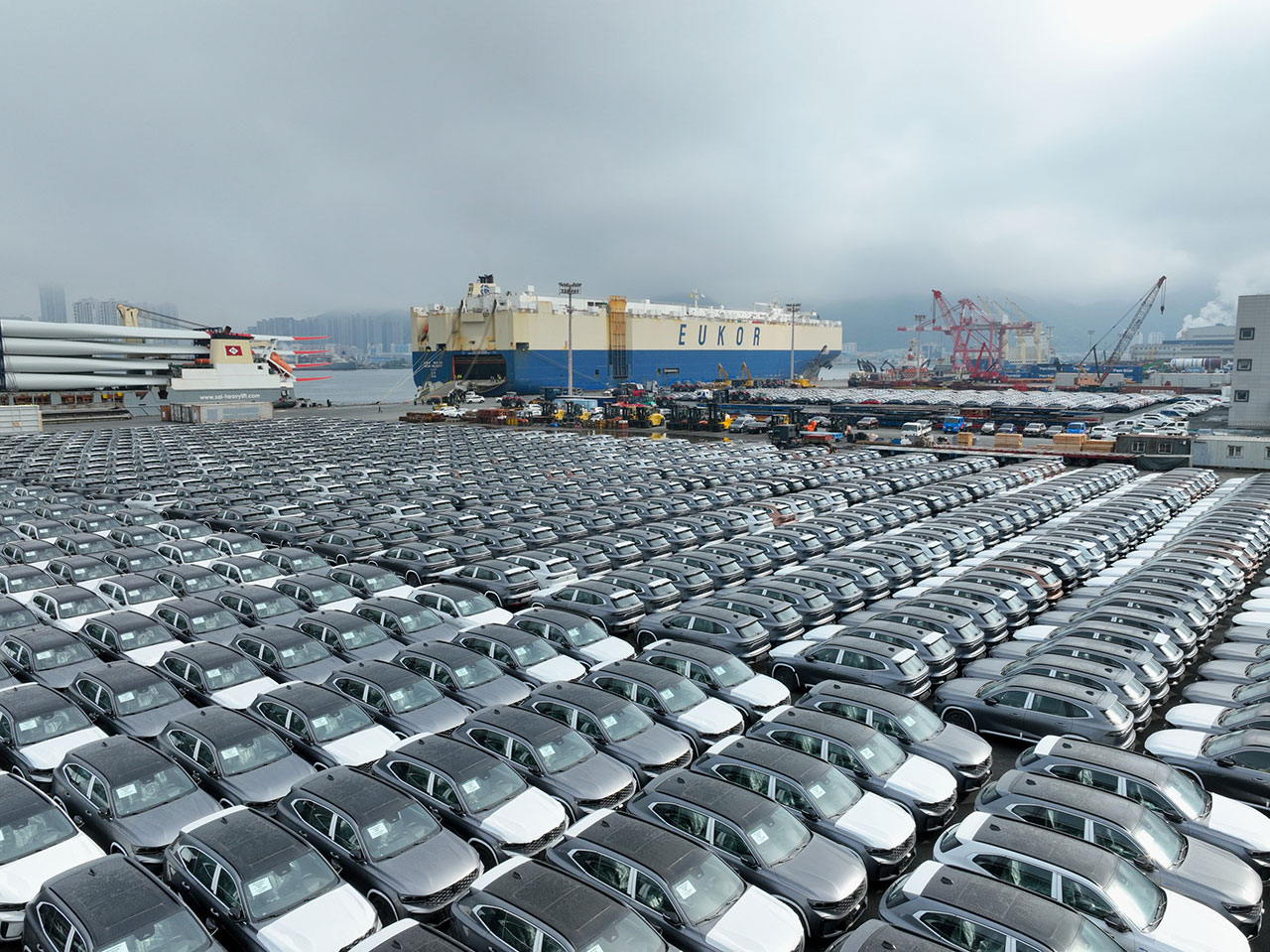 르노코리아 그랑 콜레오스 중남미 수출 초도 물량 선적