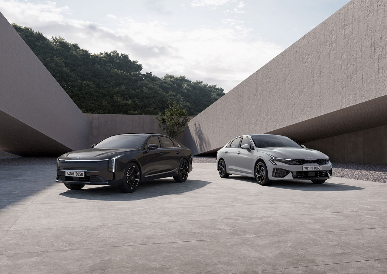 기아 The 2026 K5와  The 2026 K8