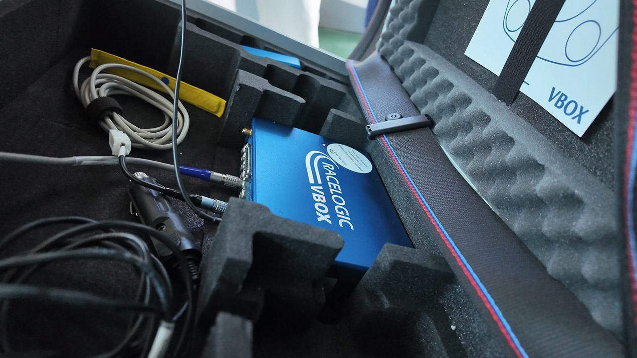 오토뷰엣 사용하는 계측 장비 중 하나