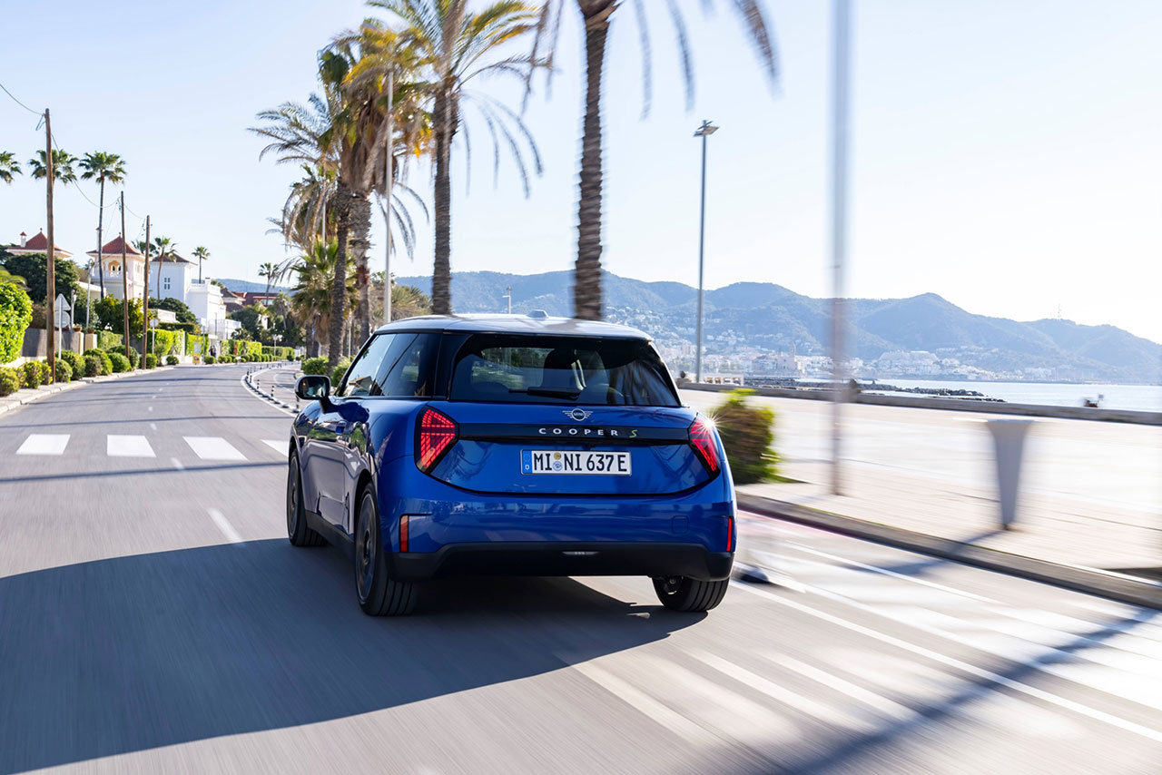 더 뉴 올 일렉트릭 MINI 쿠퍼 SE