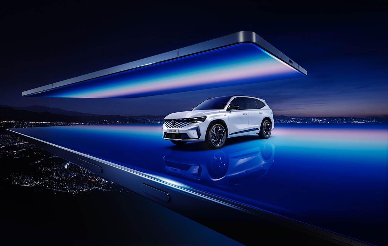 2026년형 르노 그랑 콜레오스의 신규 컬러 새틴 유니버스 화이트